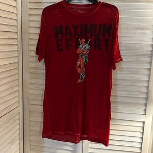 Marvel Dead pool shirt Red medium